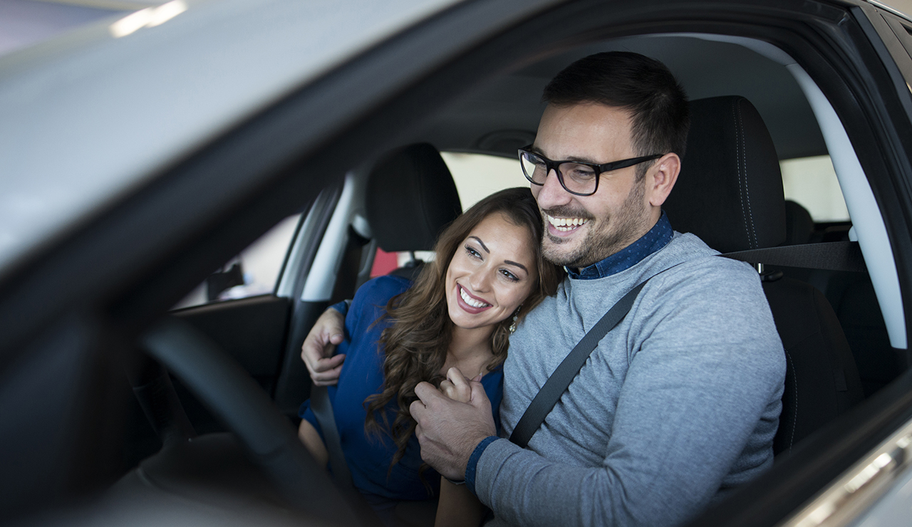 Seguro de auto: Allianz vs San Cristóbal